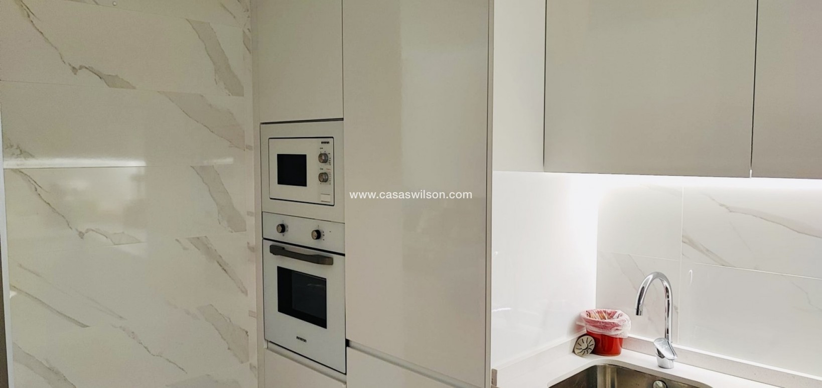 Sale - Apartment - Torrevieja - Costa Blanca