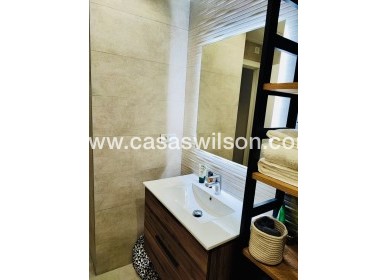 Sale - Apartment - Torrevieja - Costa Blanca