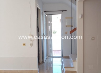 Sale - Townhouse - Torrevieja - Los Balcones
