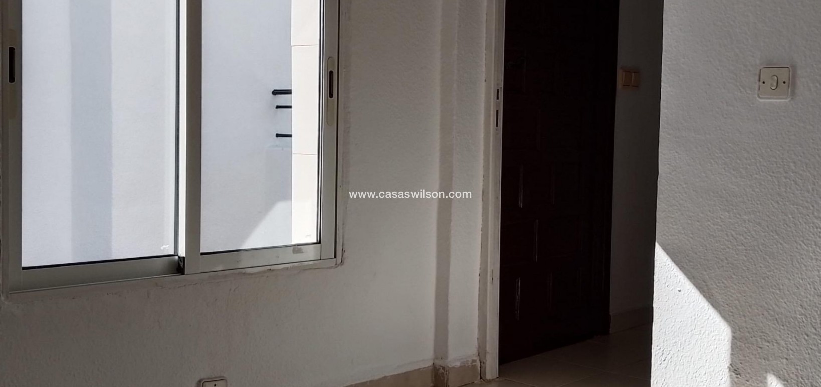 Sale - Townhouse - Torrevieja - Los Balcones