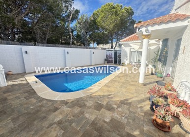 Sale - Villa - Villamartin - Villamartín