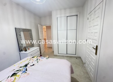 Sale - Villa - Villamartin - Villamartín