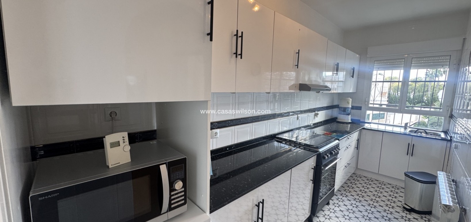 Sale - Villa - Villamartin - Villamartín