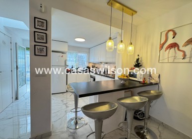 Sale - Townhouse - Torrevieja - Costa Blanca