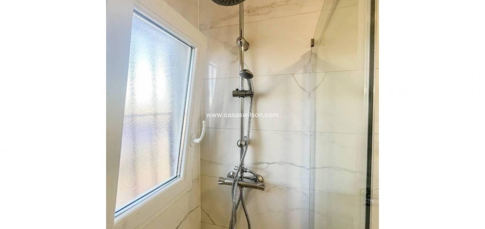 Sale - Apartment - Torrevieja - Costa Blanca