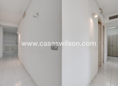 Venta - Apartamento - Torrevieja - Centro