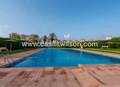 Sale - Townhouse - Torrevieja - Costa Blanca