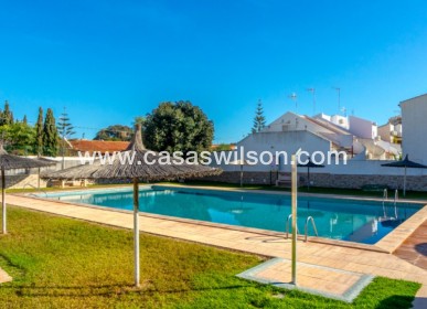 Sale - Townhouse - Torrevieja - Costa Blanca
