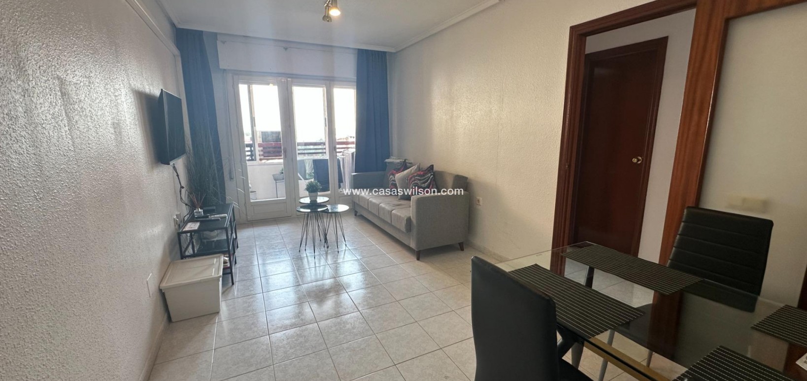 Sale - Apartment - Torrevieja - Centro