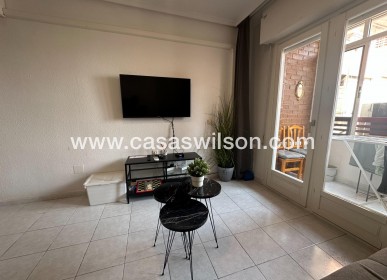Sale - Apartment - Torrevieja - Centro