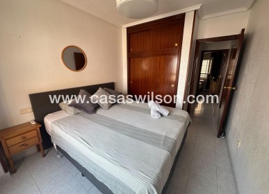 Sale - Apartment - Torrevieja - Centro