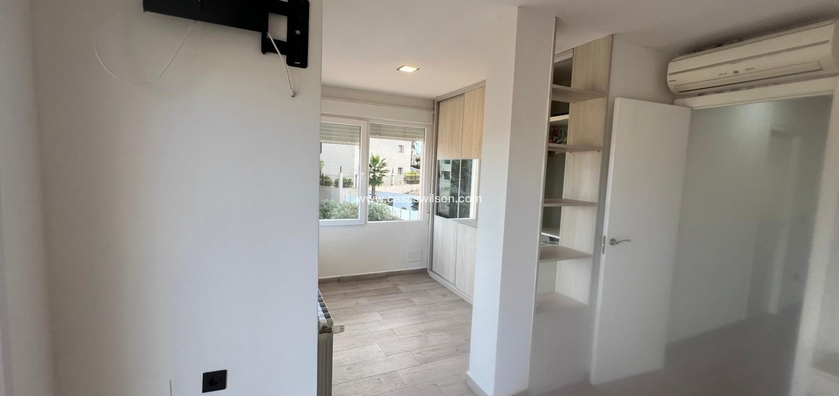 Sale - Villa - Orihuela Costa - Villamartín-Las Filipinas