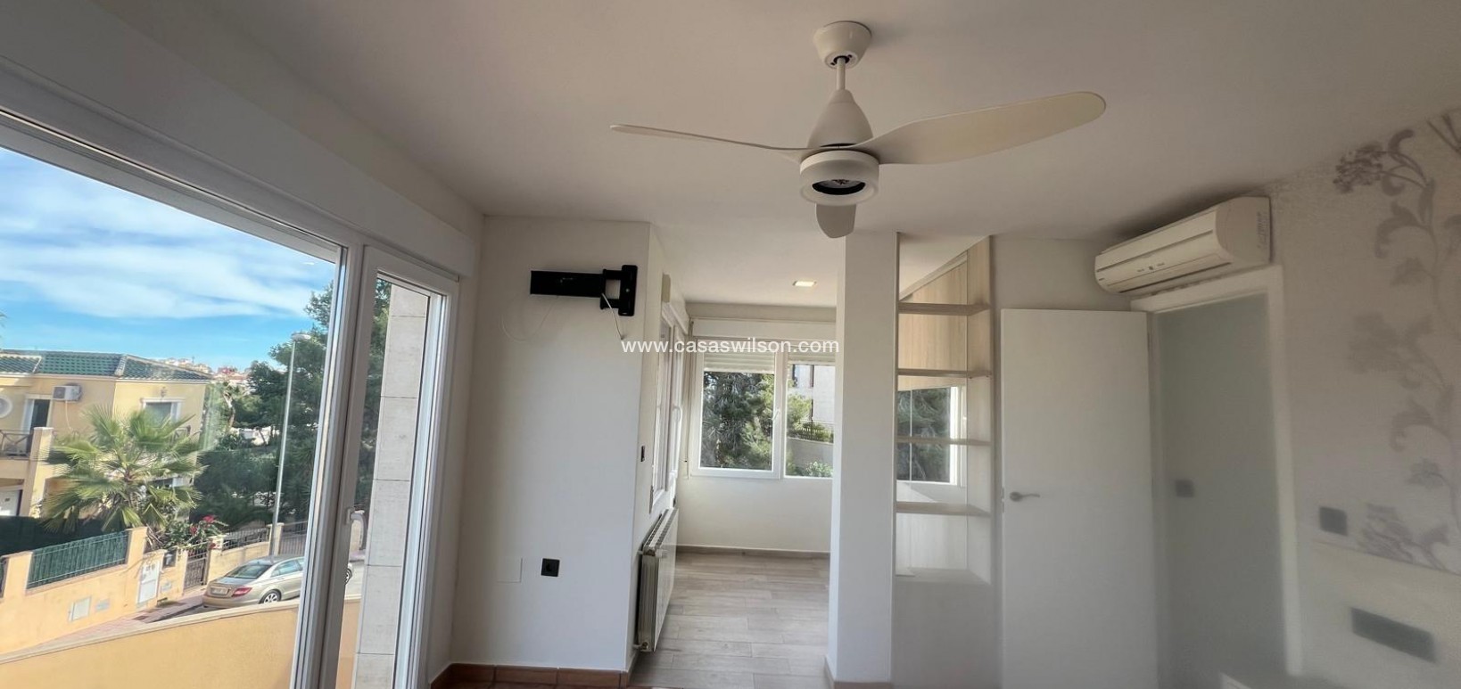 Sale - Villa - Orihuela Costa - Villamartín-Las Filipinas