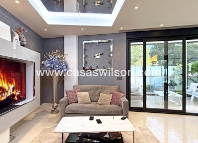 Sale - Villa - Orihuela Costa - Villamartín