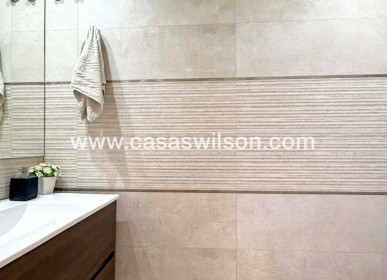 Sale - Villa - Orihuela Costa - Villamartín