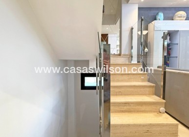 Sale - Villa - Orihuela Costa - Villamartín