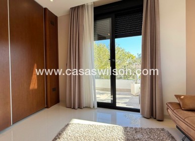 Sale - Villa - Orihuela Costa - Villamartín