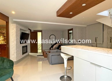 Sale - Villa - Orihuela Costa - Villamartín