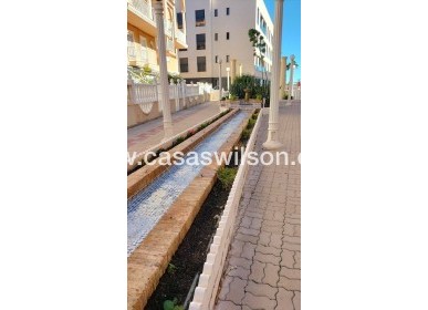 Sale - Apartment - Torrevieja - La Mata pueblo