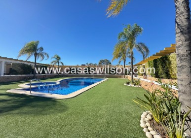 Sale - Townhouse - Pilar de la Horadada - Costa Blanca