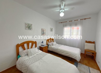 Sale - Townhouse - Villamartin