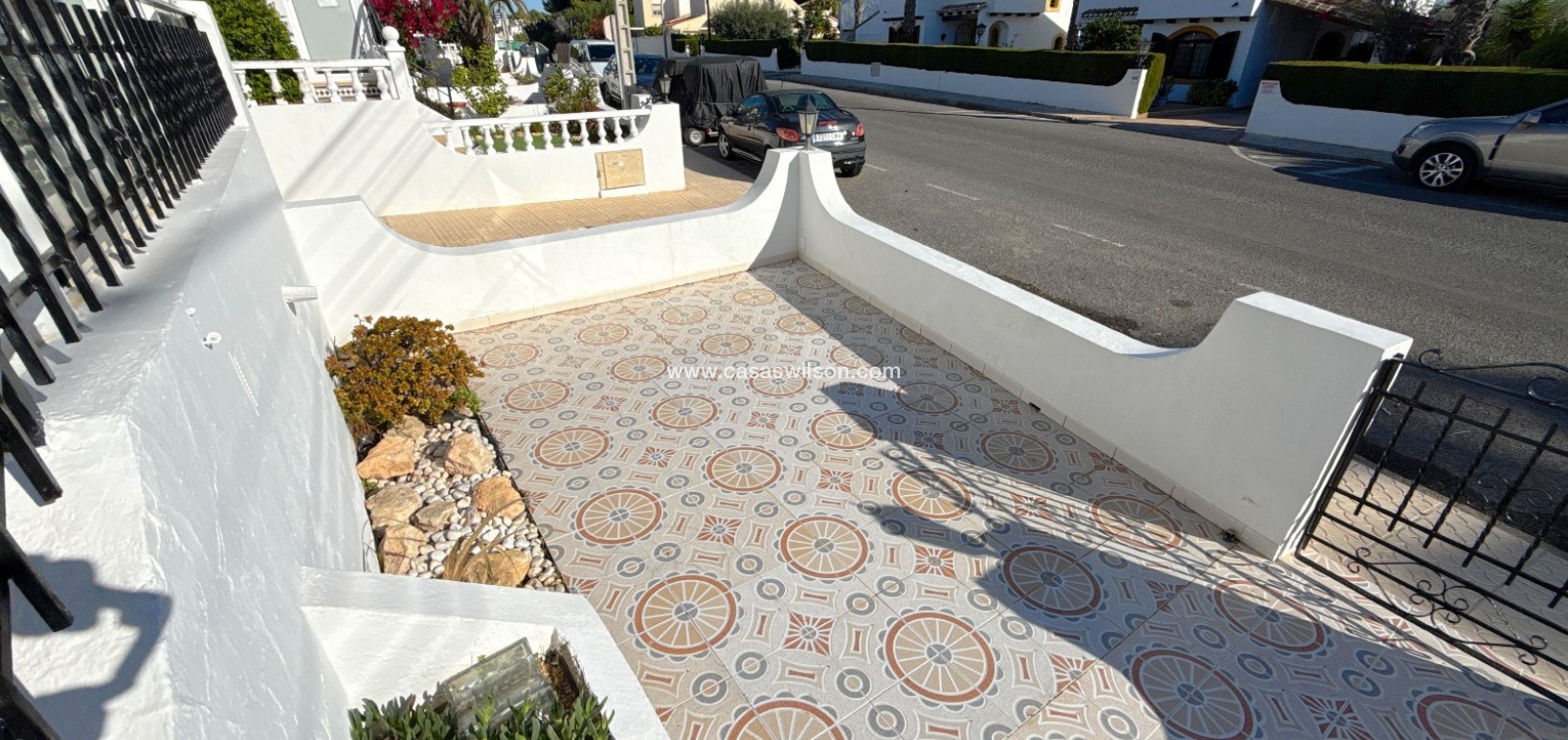 Sale - Townhouse - Villamartin