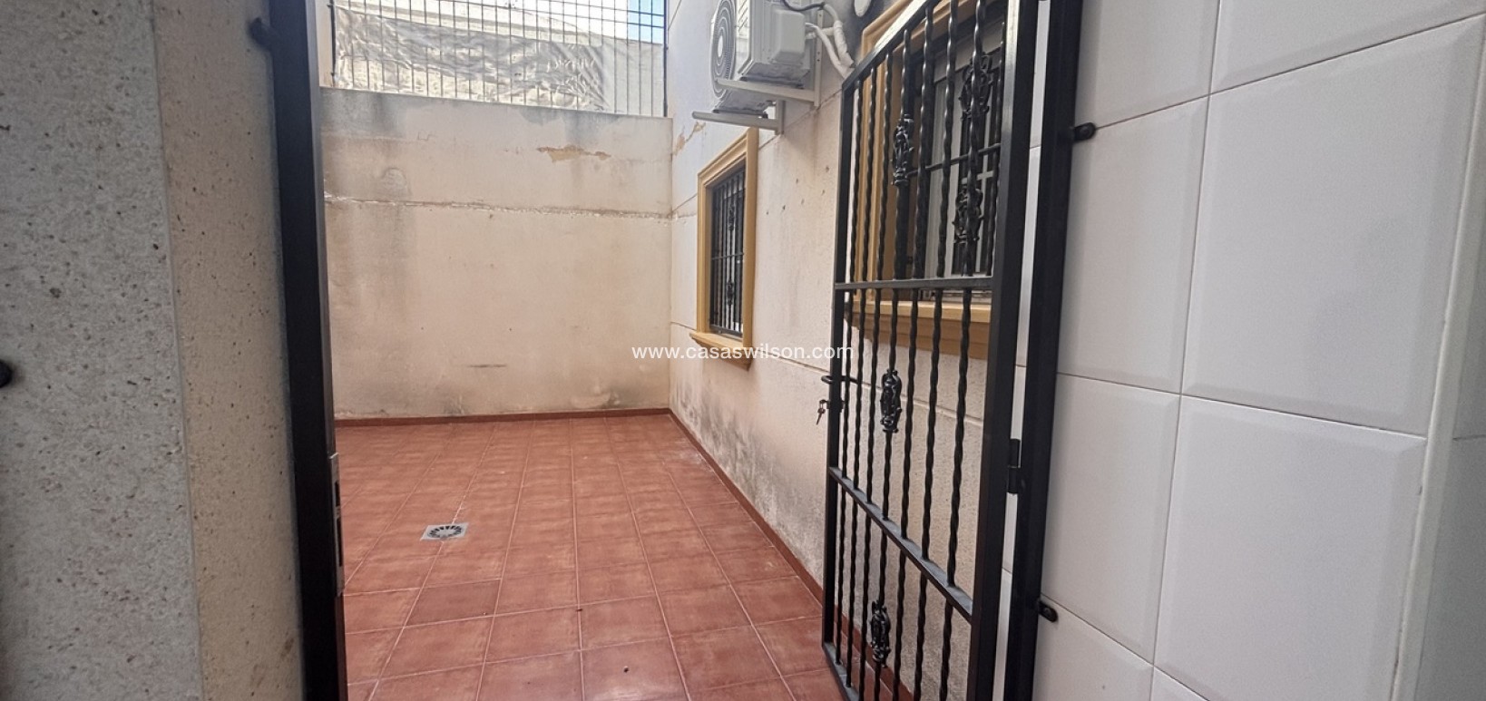 Sale - Apartment - Cabo Roig - Costa Blanca