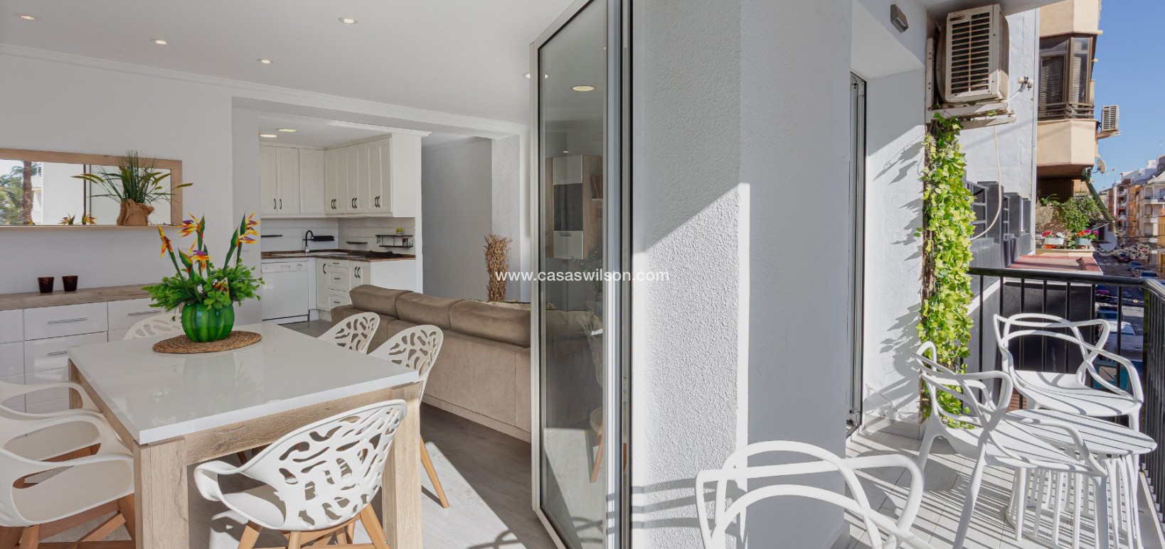 Sale - Appartement - Torrevieja - Costa Blanca