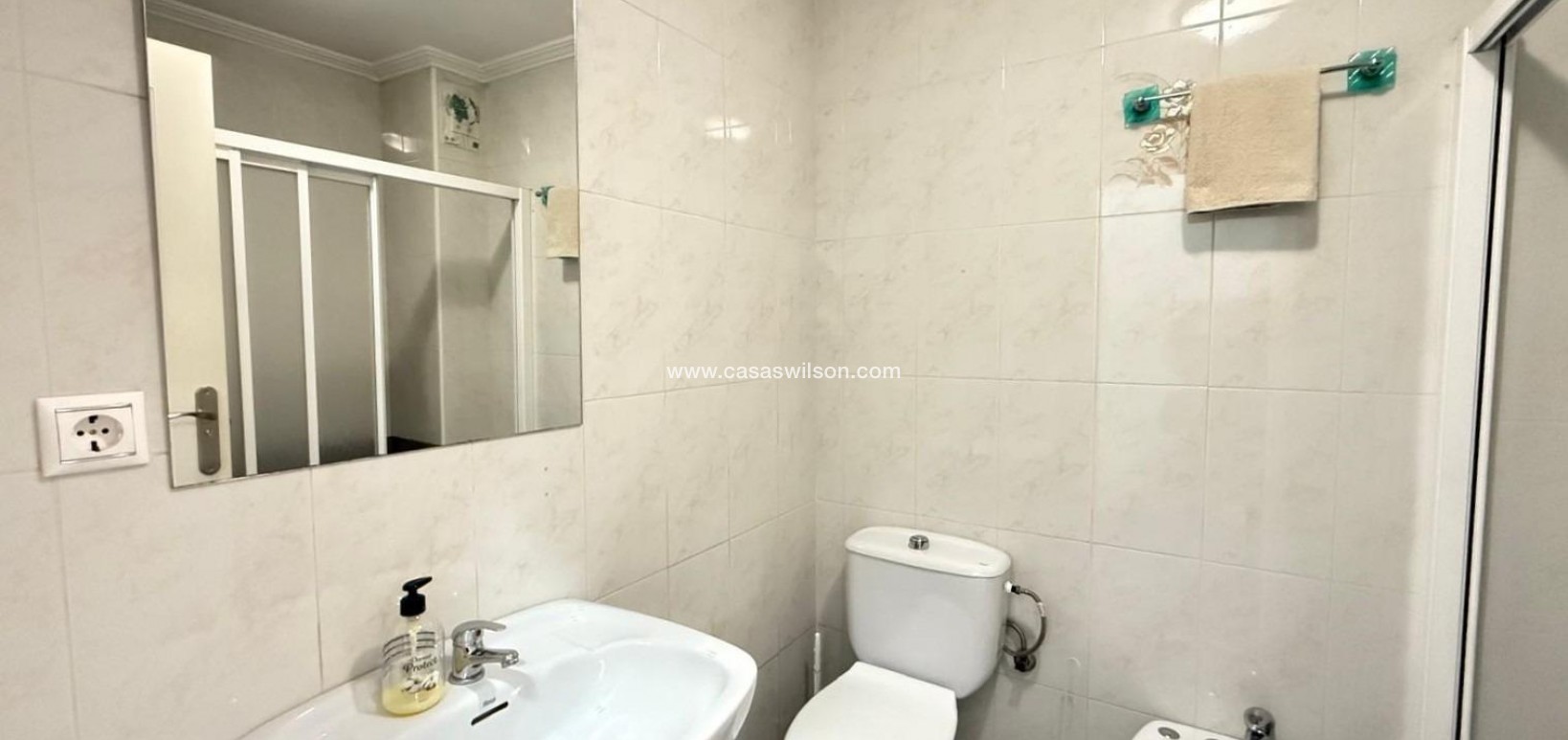 Sale - Appartement - Torrevieja - Las Piscinas Naturales