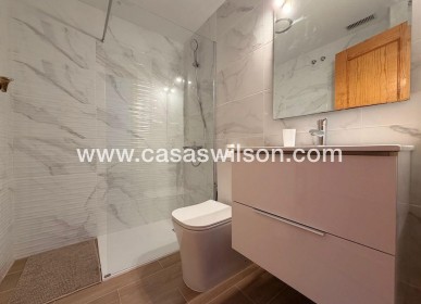 Sale - Bungalow - Orihuela Costa - Costa Blanca