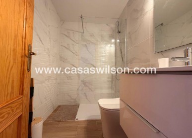 Sale - Bungalow - Orihuela Costa - Costa Blanca