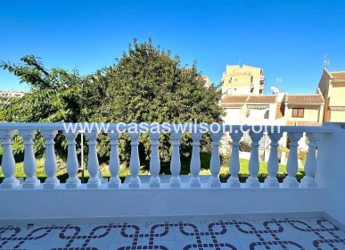 Sale - Townhouse - Torrevieja - Estacion De Autobuses