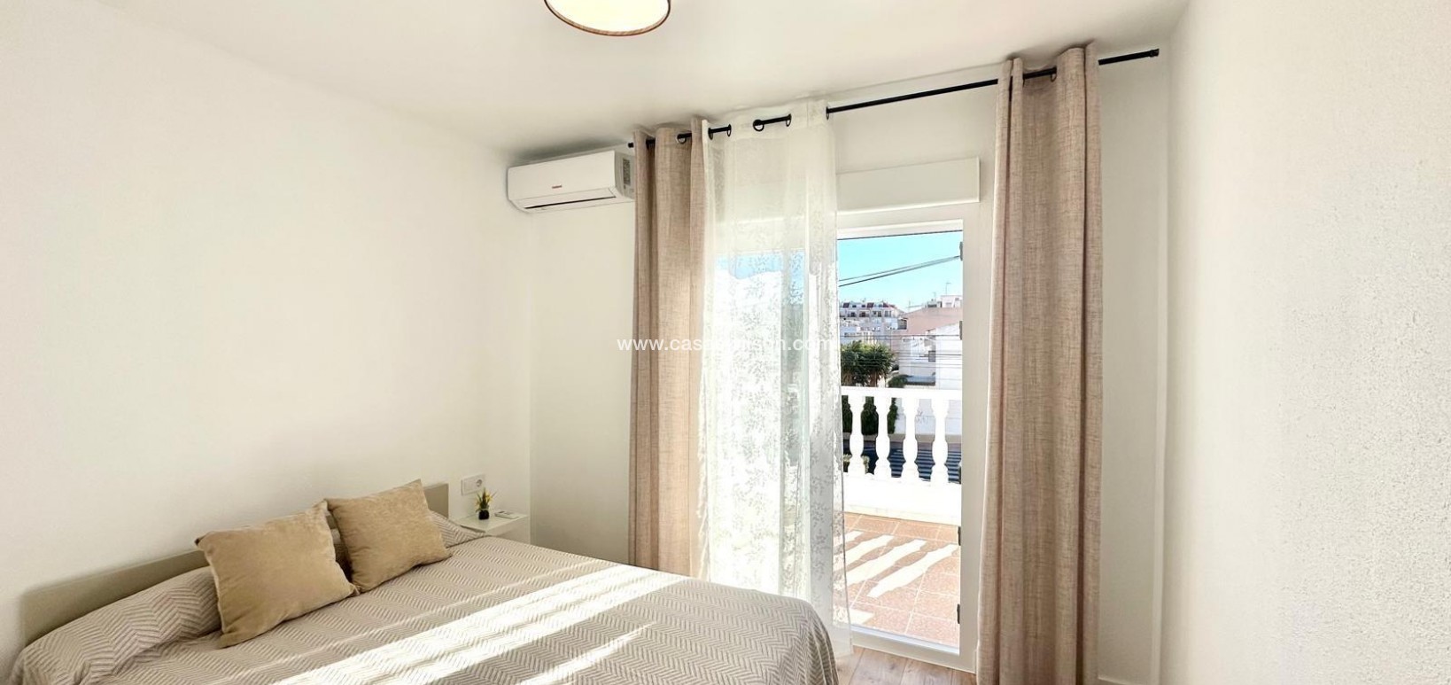 Sale - Townhouse - Torrevieja - Estacion De Autobuses