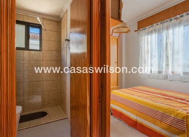 Sale - Apartment - Torrevieja - La Siesta