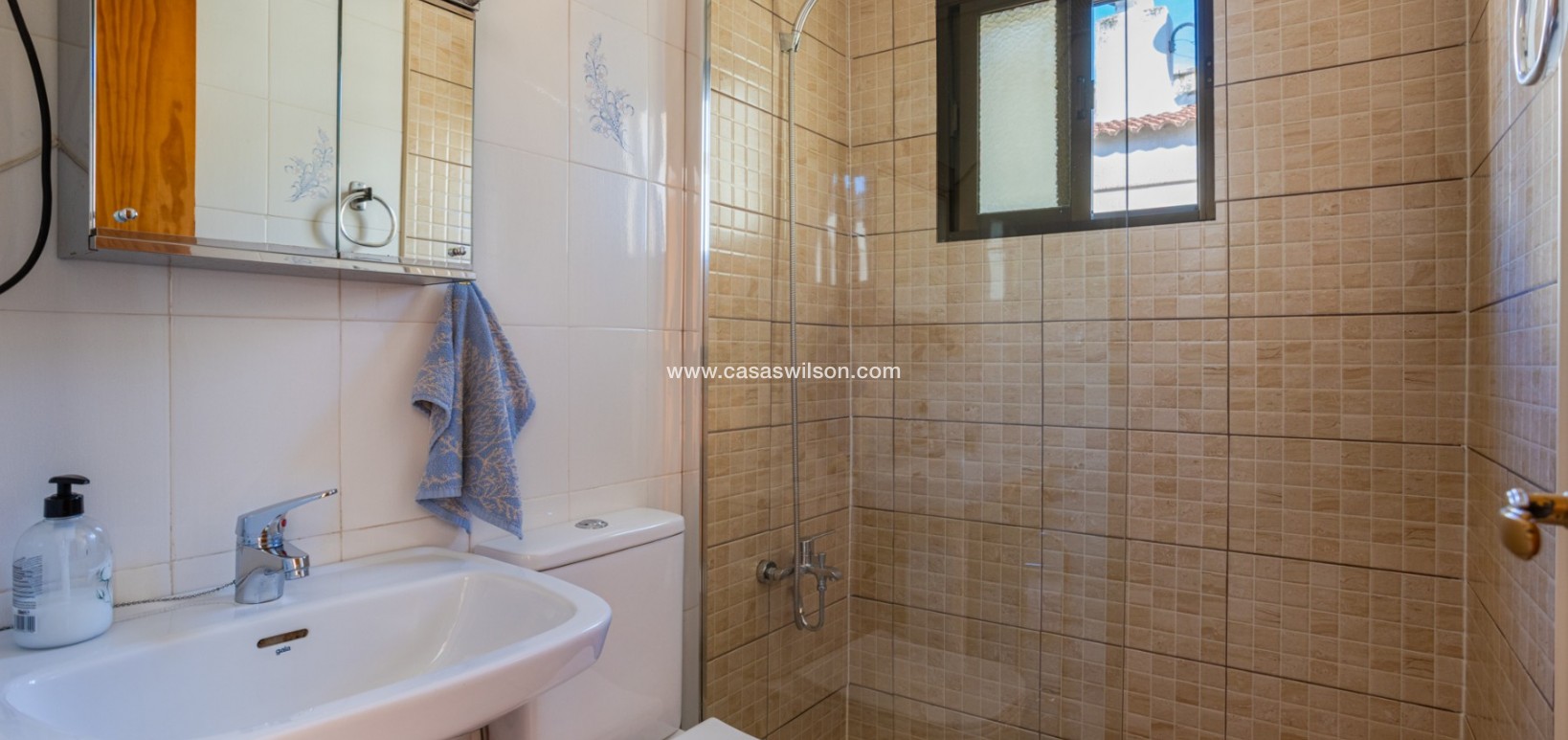 Sale - Apartment - Torrevieja - La Siesta