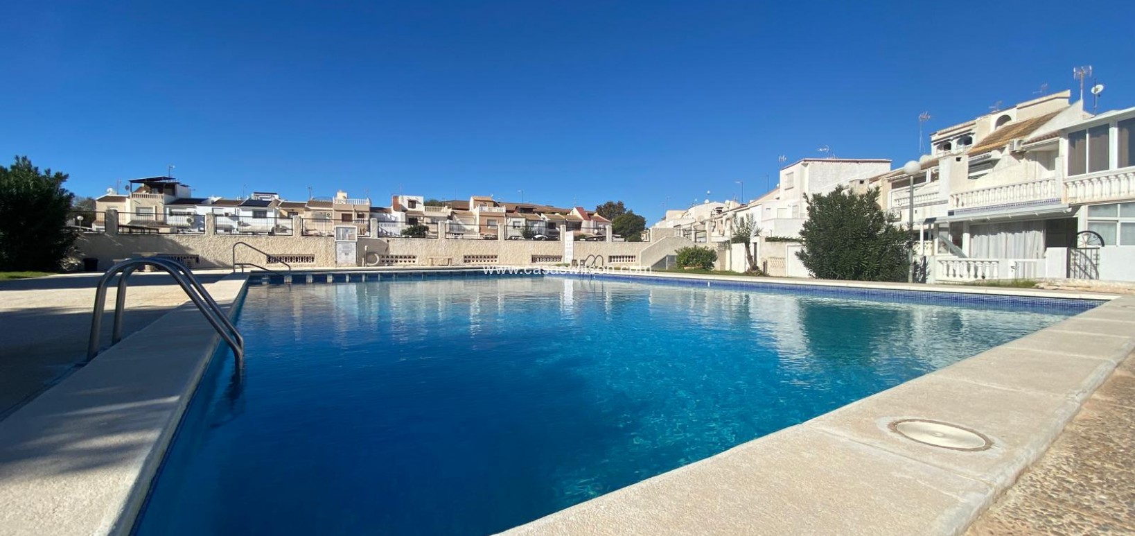 Sale - Townhouse - Torrevieja - Costa Blanca