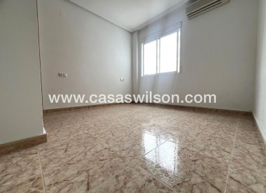 Sale - Appartement - Torrevieja