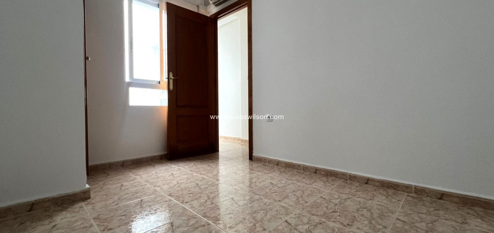 Sale - Appartement - Torrevieja