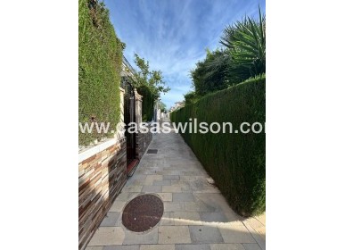 Sale - Apartment - Orihuela Costa - Punta Prima