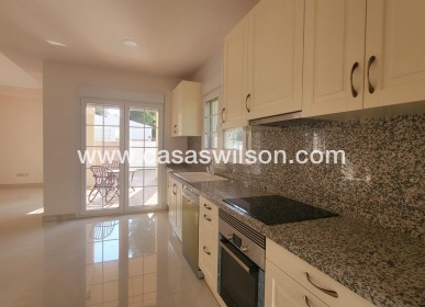 Sale - Villa - Cabo Roig