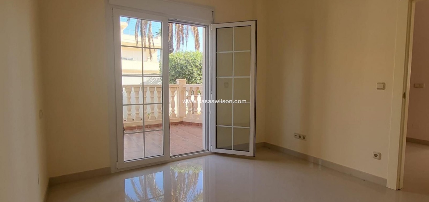 Sale - Villa - Cabo Roig
