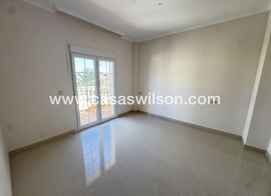 Sale - Villa - Cabo Roig