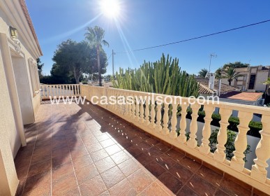 Sale - Villa - Cabo Roig