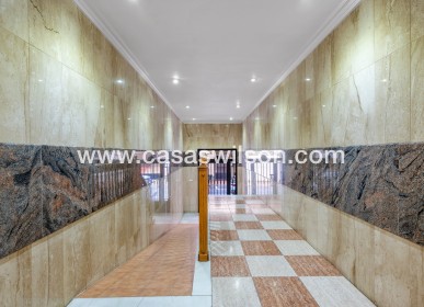 Sale - Apartment - Torrevieja - Playa del Cura