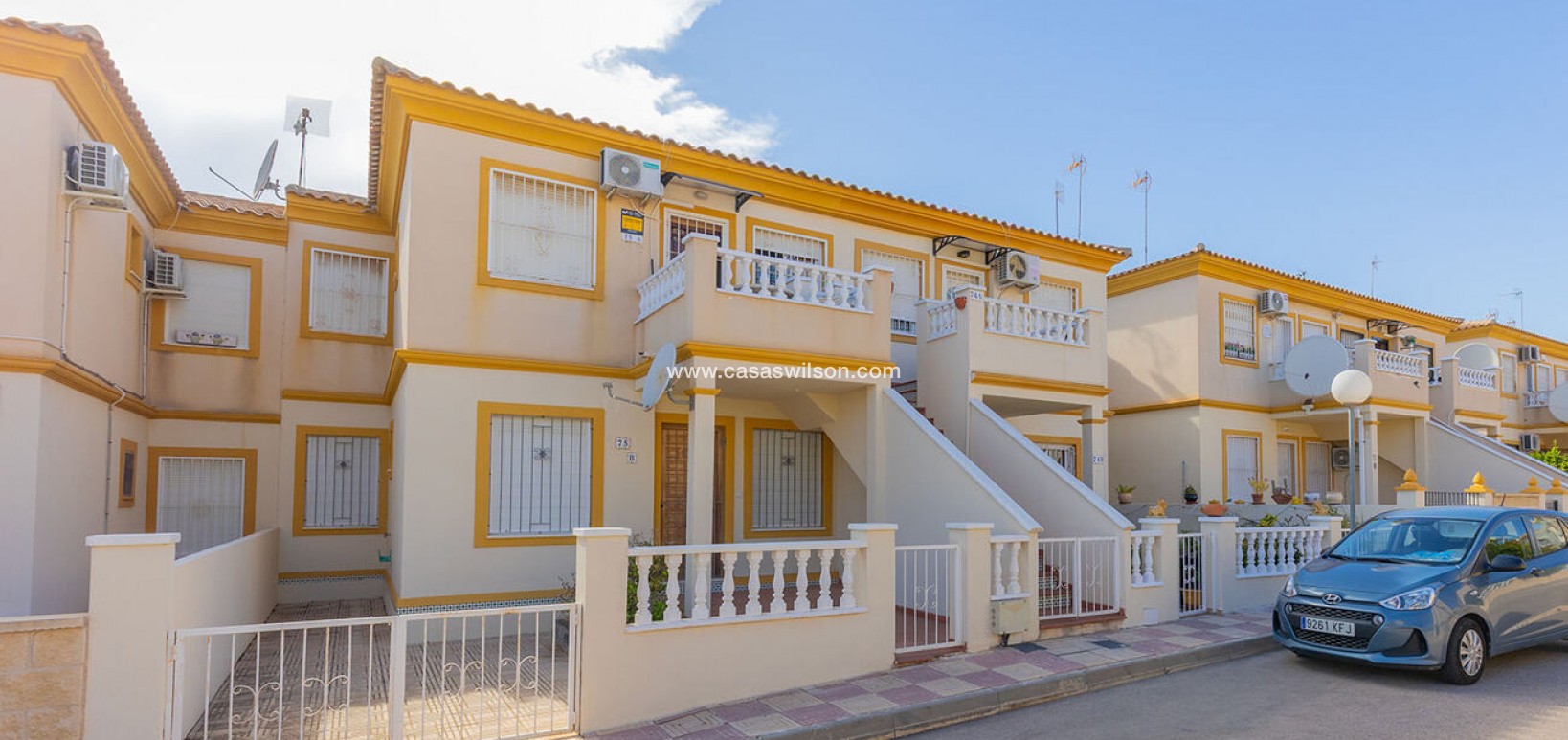 Sale - Bungalow - Orihuela Costa