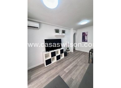 Sale - Apartment - Torrevieja - Centro - Muelle Pesquero
