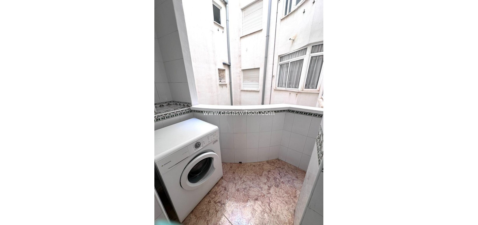 Sale - Apartment - Torrevieja - Centro - Muelle Pesquero