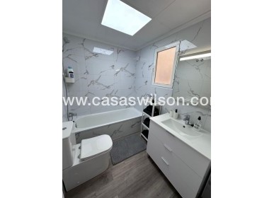 Sale - Apartment - Torrevieja - Centro - Muelle Pesquero