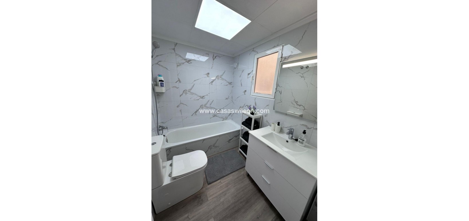 Sale - Apartment - Torrevieja - Centro - Muelle Pesquero