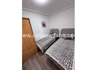 Sale - Apartment - Torrevieja - Centro - Muelle Pesquero